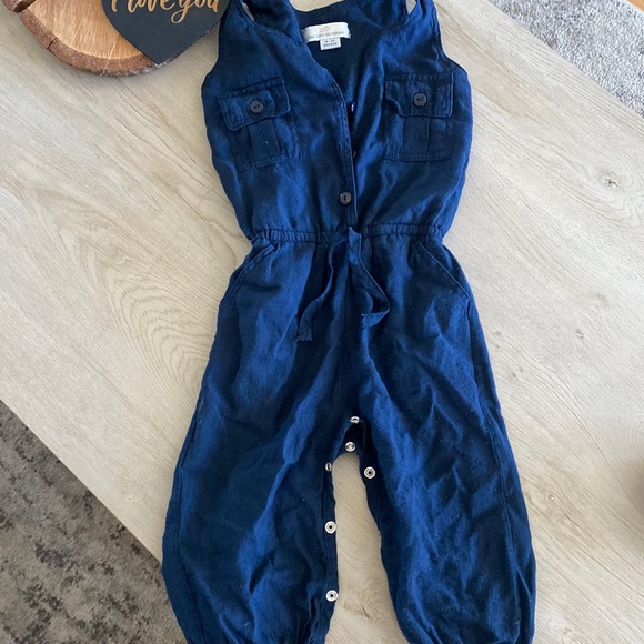 Bay girl clothes - Picture 1 of 2